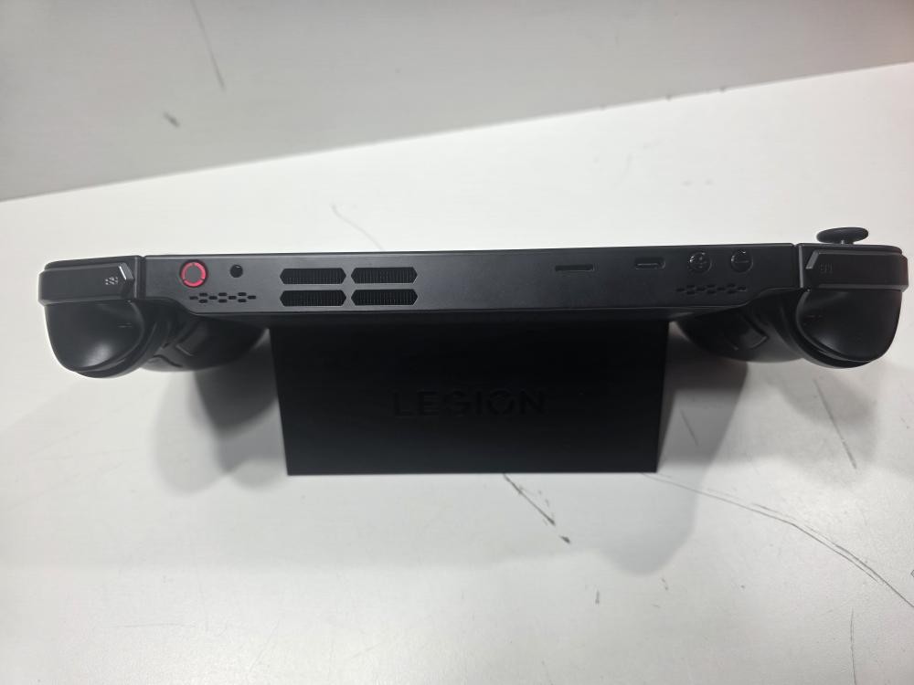 LENOVO LEGION GO 8APU1 (P13020451)