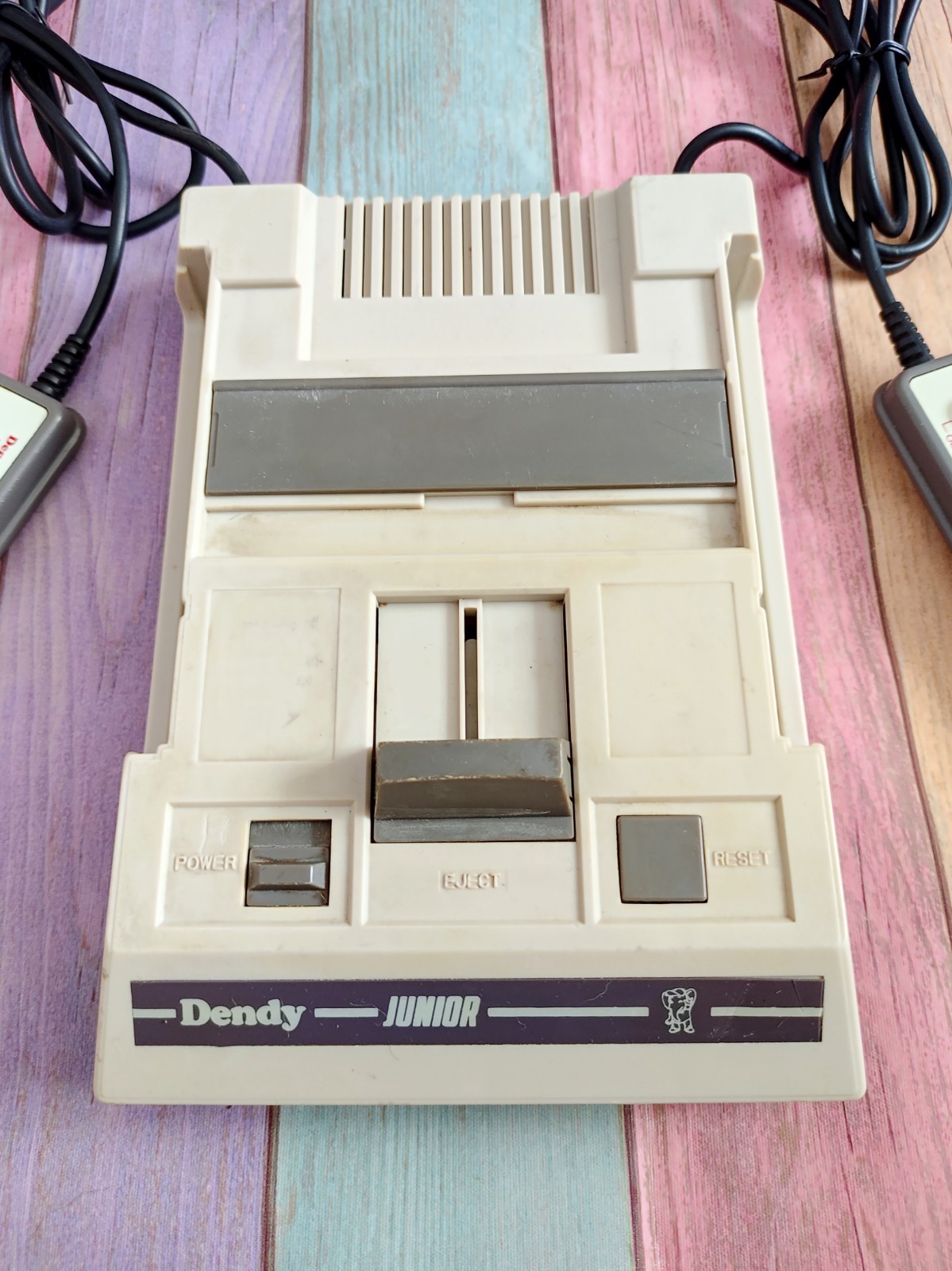 dendy junior steepler 8bit console