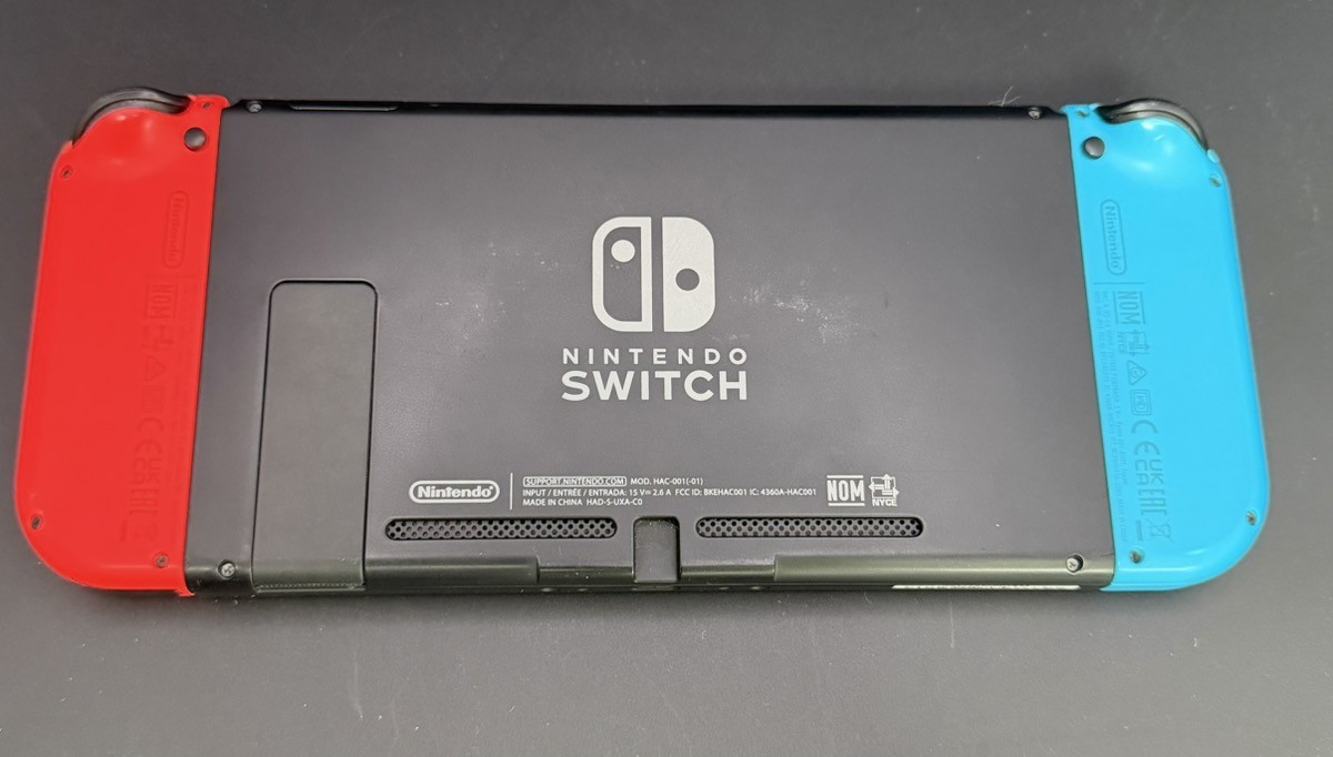 Nintendo Switch HAC-001 Original Red And Blue (J03027147)