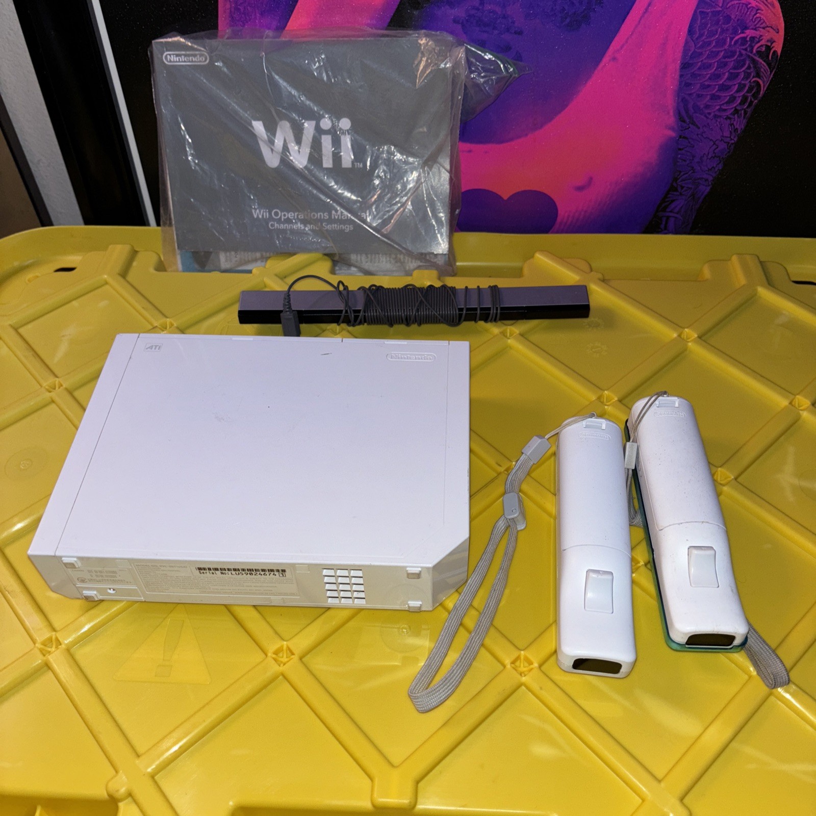 Nintendo Wii Console RVL-001 White in Box w/ 2 Controllers and 6 Games- TESTED