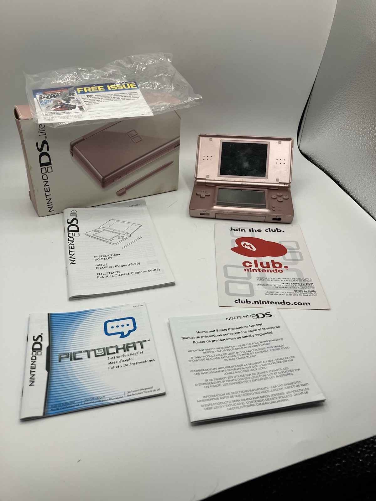 Nintendo DS Lite Metallic Rose w/ Box – FOR PARTS