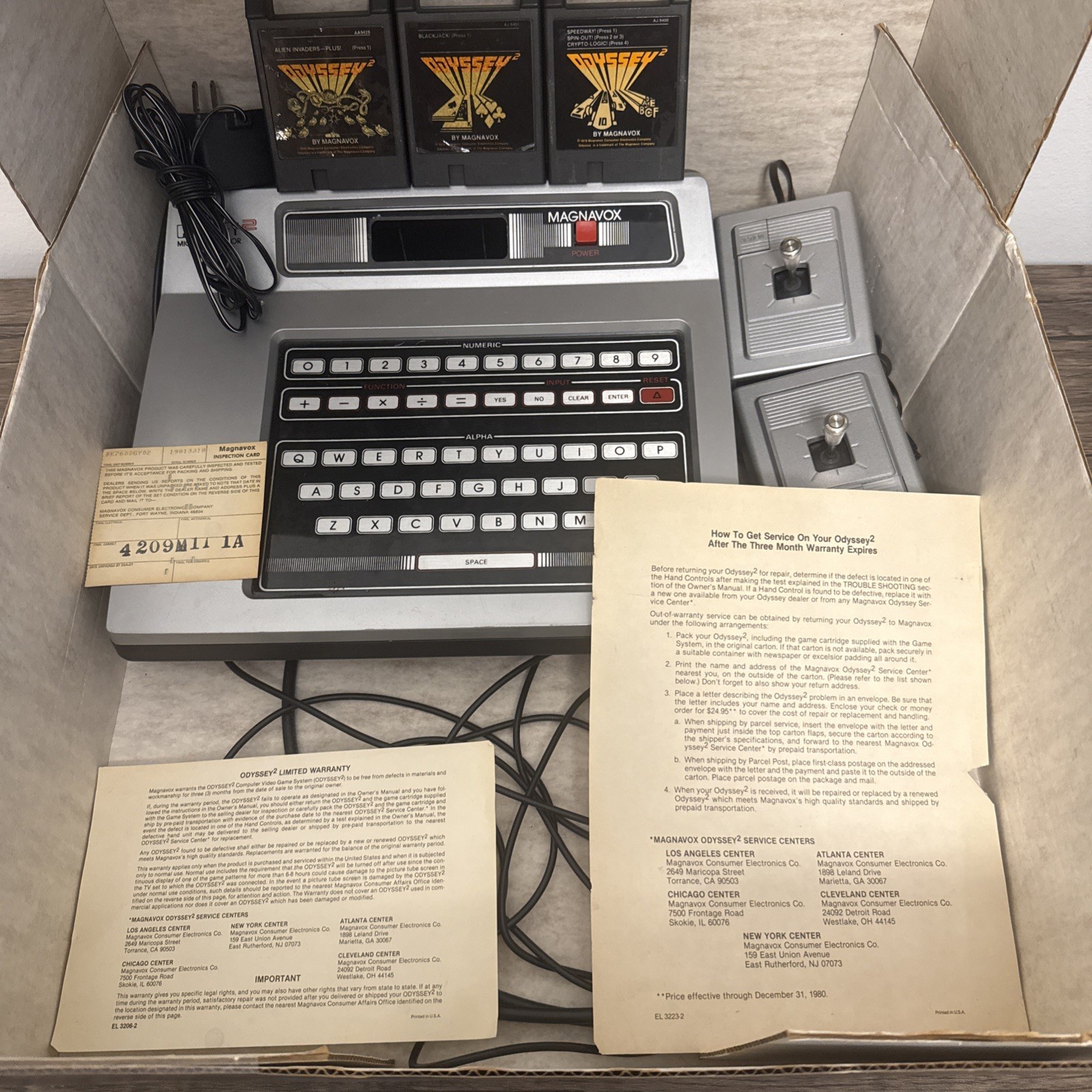 Vintage Rare Magnavox Odyssey 2 Console – 3 Games 2 Remotes Paperwork Box Works