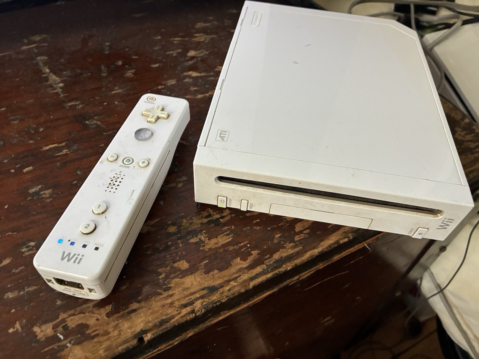 Nintendo Wii RVL-001 Console Bundle Cables Controller 2006 Tested Works