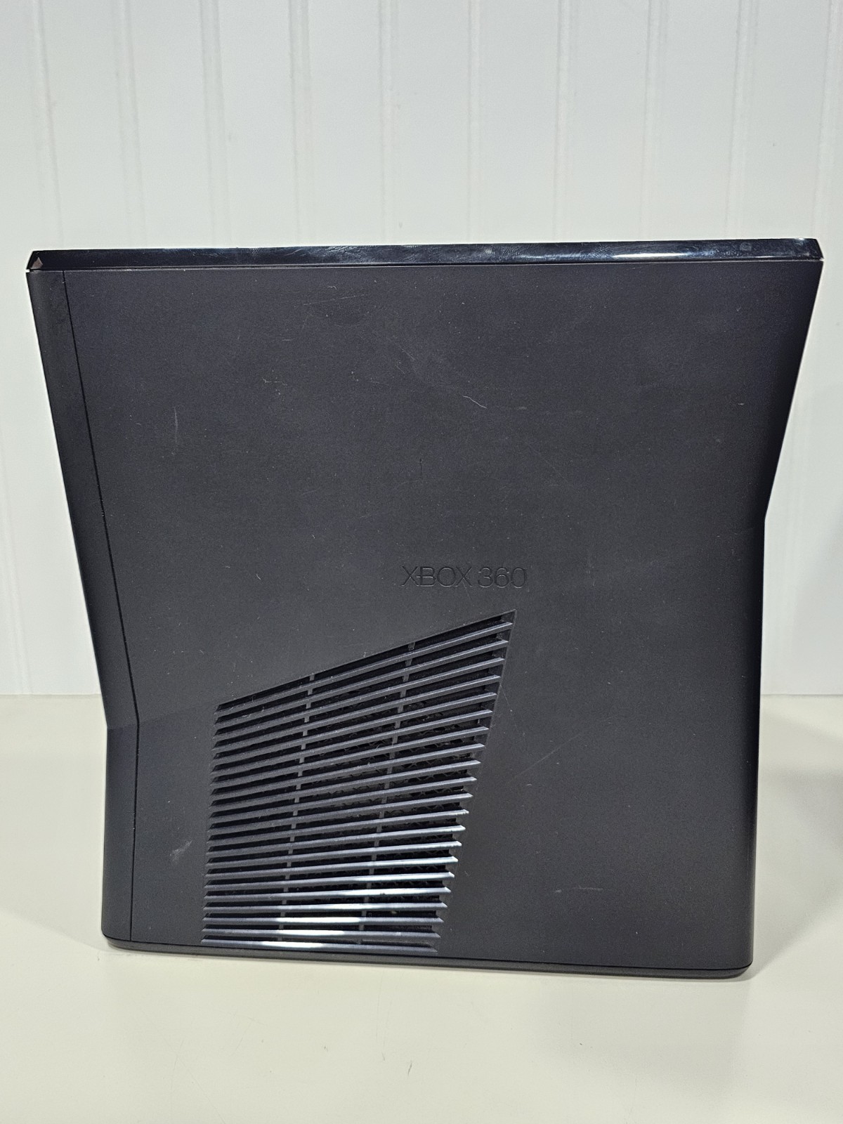 Microsoft Xbox 360 Only S Slim Black 250GB Console Only 1439 Reset Tested….