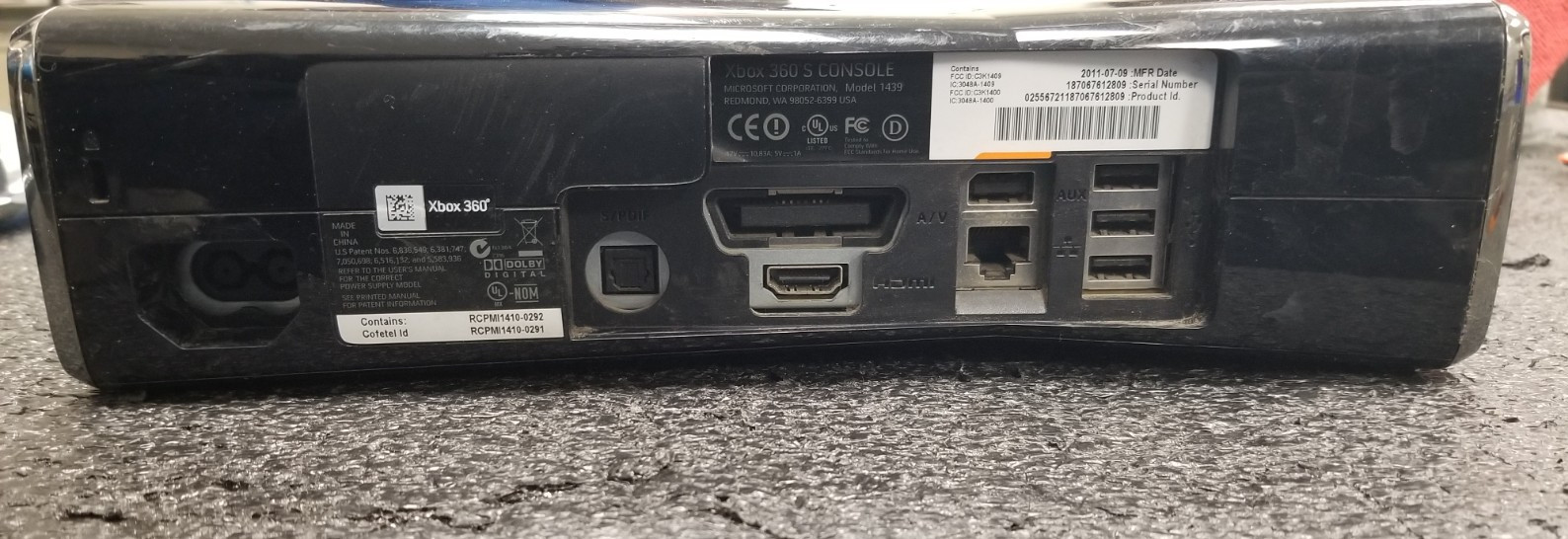 Microsoft Xbox 360 S Console : 1439 : 250GB Hard Drive : Tested & Works