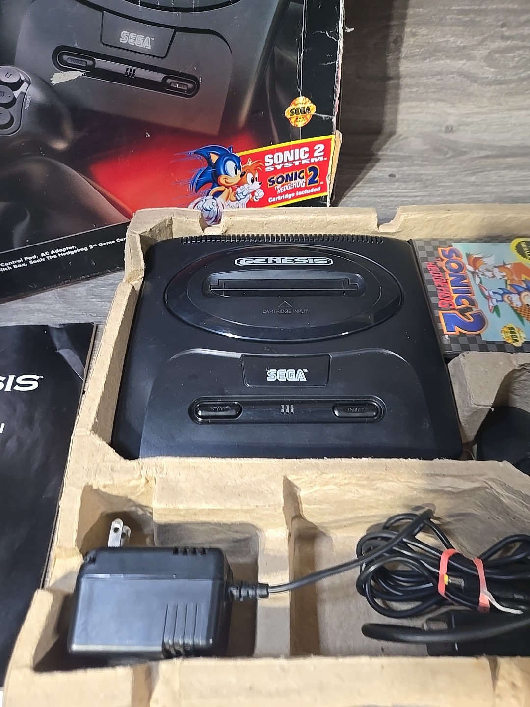 Sega Genesis II Console Sonic The Hedgehog 2 Bundle In Box Tested [Rough Box]