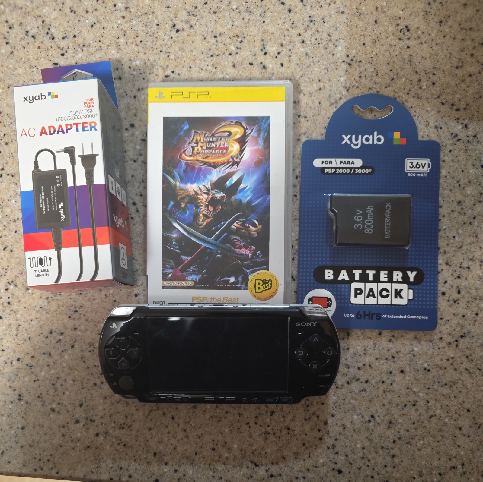Sony PSP 2001 Black Playstation Console, New Battery, Charger, Monster Hunter.
