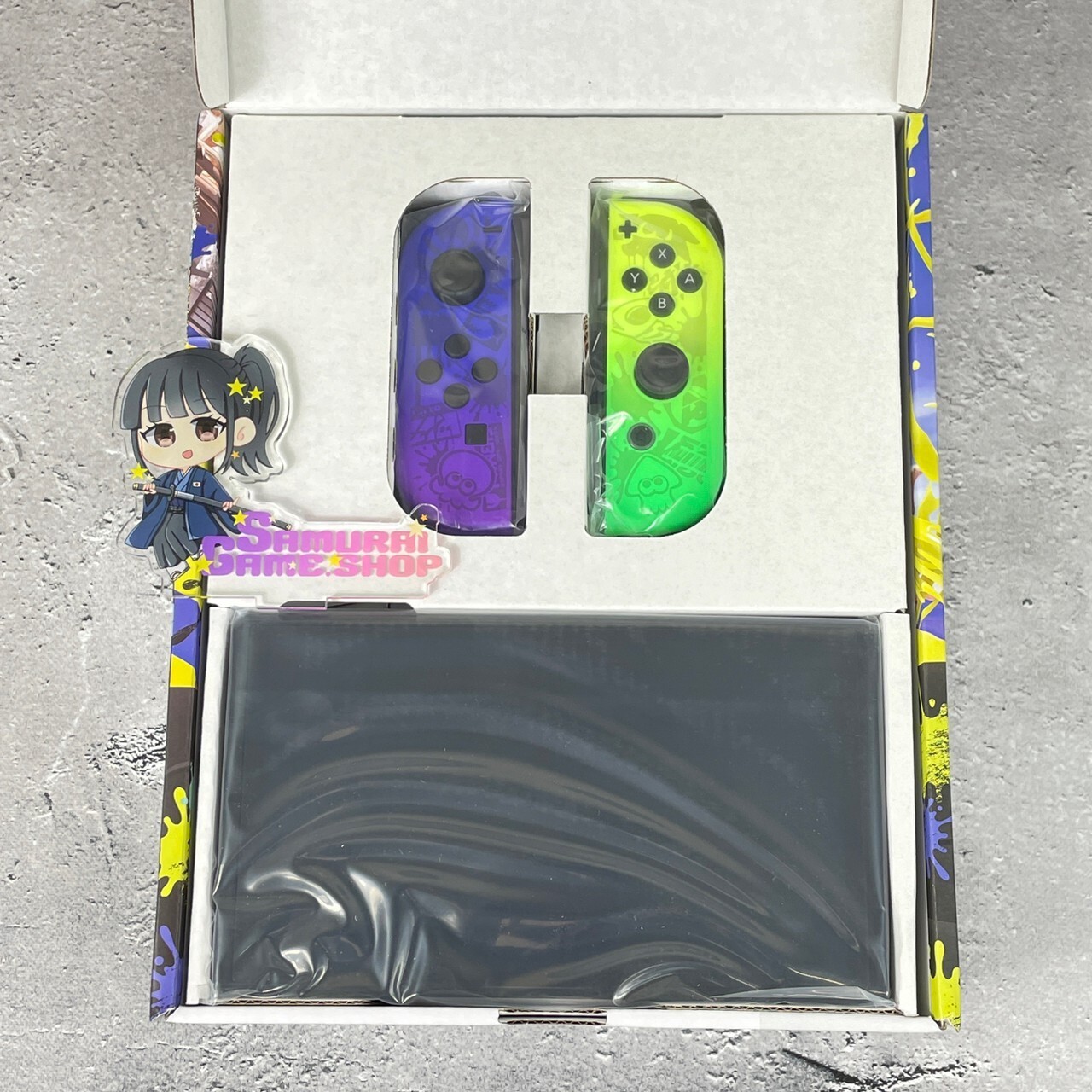 Nintendo Switch OLED Model Splatoon 3 Edition Console with Game + Pro Controller