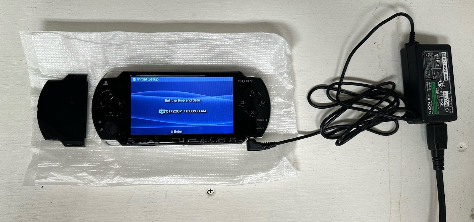 Sony Playstation PSP-2001 Game Console Bundle Repack – Battery Untested, READ