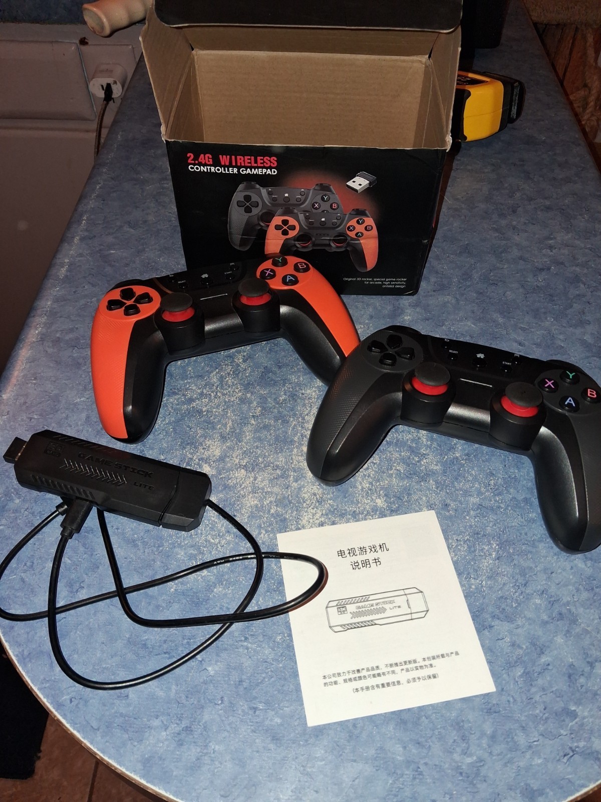 X2 Ultra 2.4G Wireless Gamepad TV Game Box 128G Dual Controllers Arcade Console