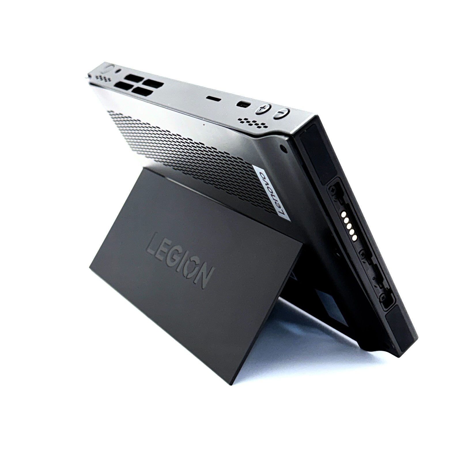 Lenovo Legion Go 8APU1 AMD Ryzen Z1 Extreme 16 GB *NO SSD NO DISPLAY FOR PARTS*