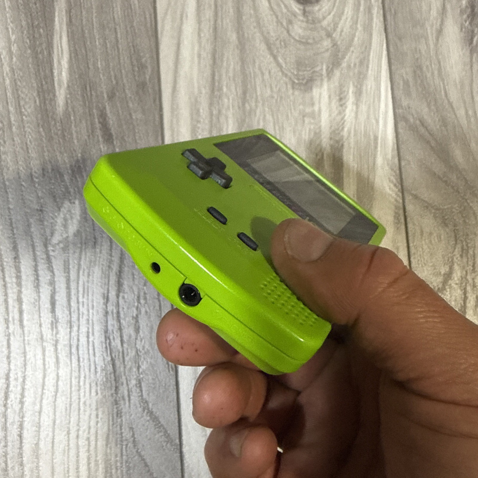 1998 Nintendo Game Boy Color Handheld Console Kiwi Lime (CGB-001) Works