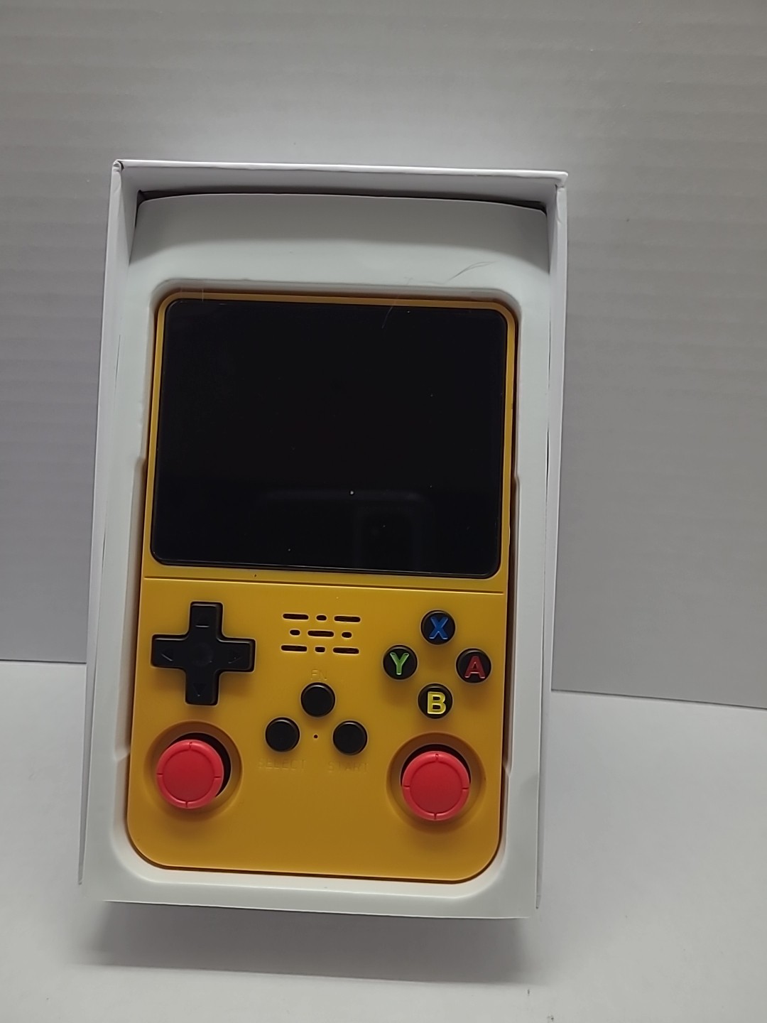R36S Portable Handheld Game Controller with 3.5″ HD Screen, Rechargeable Battery
