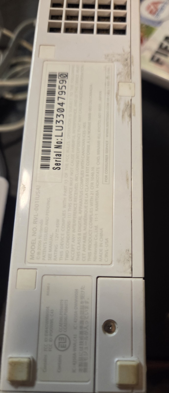 Nintendo Wii RVL-001 512 MB Console -1 Game- White- Missing Cover-1 Controller
