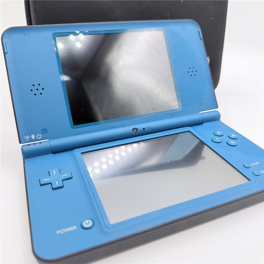 Nintendo DSi XL Blue Handheld Tested Working +Case Charger Very Clean