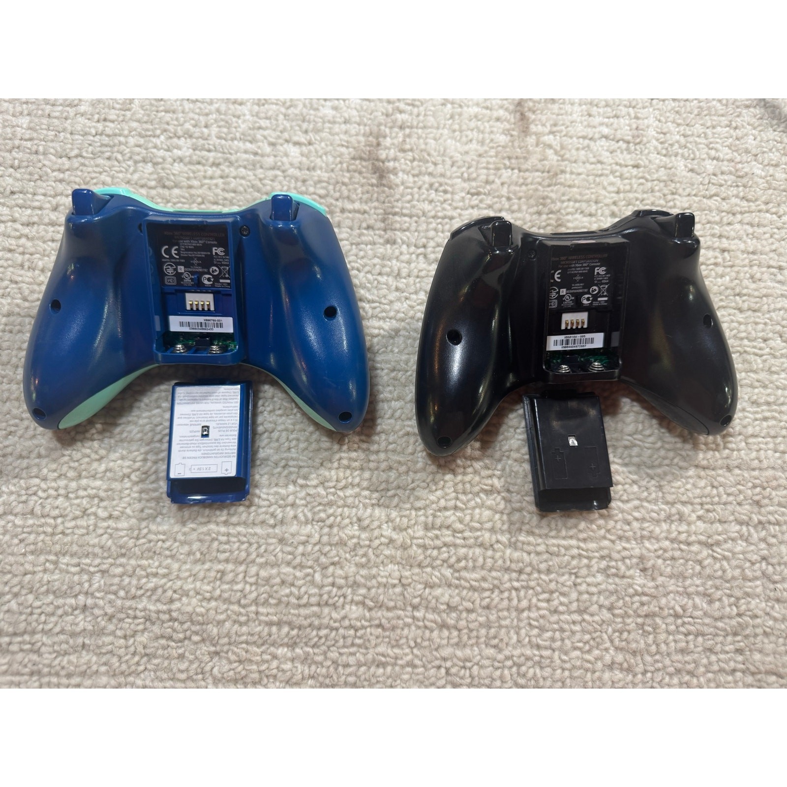 Halo 4 Xbox 360 Bundle – With Wireless Controllers, Kinect, Game. Tested – Works
