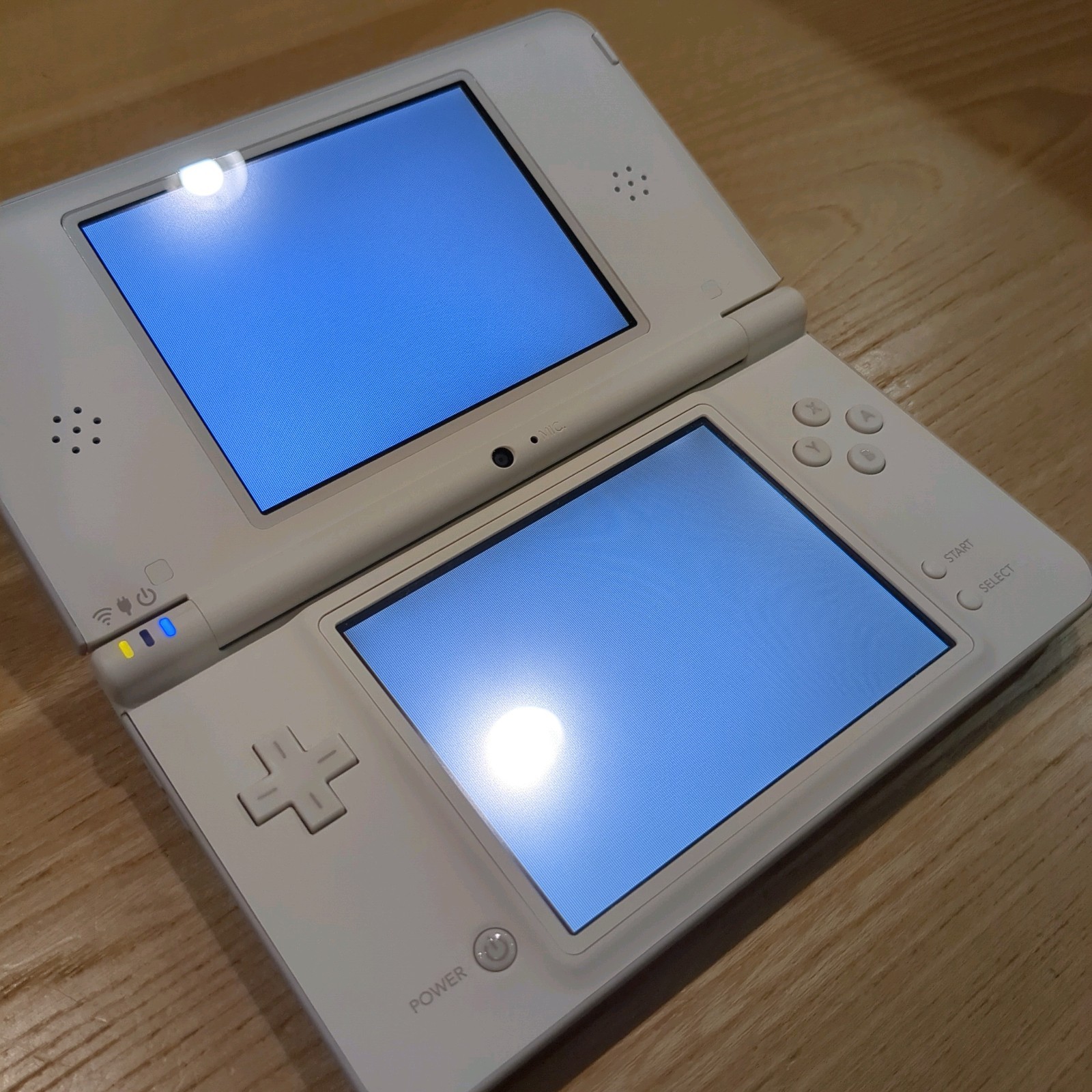 Nintendo DSi LL XL DS Natural White Console Japan Tested NTSC-J