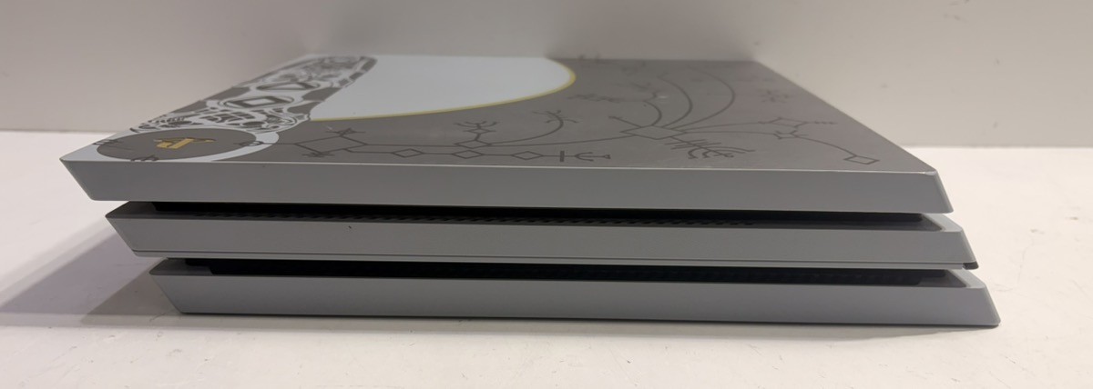 SONY PS4 – PRO – SYSTEM – CUH-7015B – 1TB (P11034725)