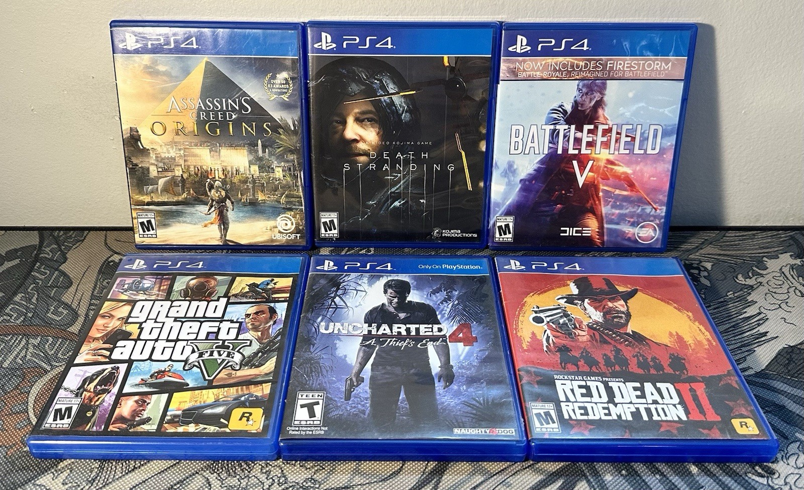 Sony PlayStation 4 PS4 CUH-1115A 500GB Video Game Console Bundle w/1 Controller