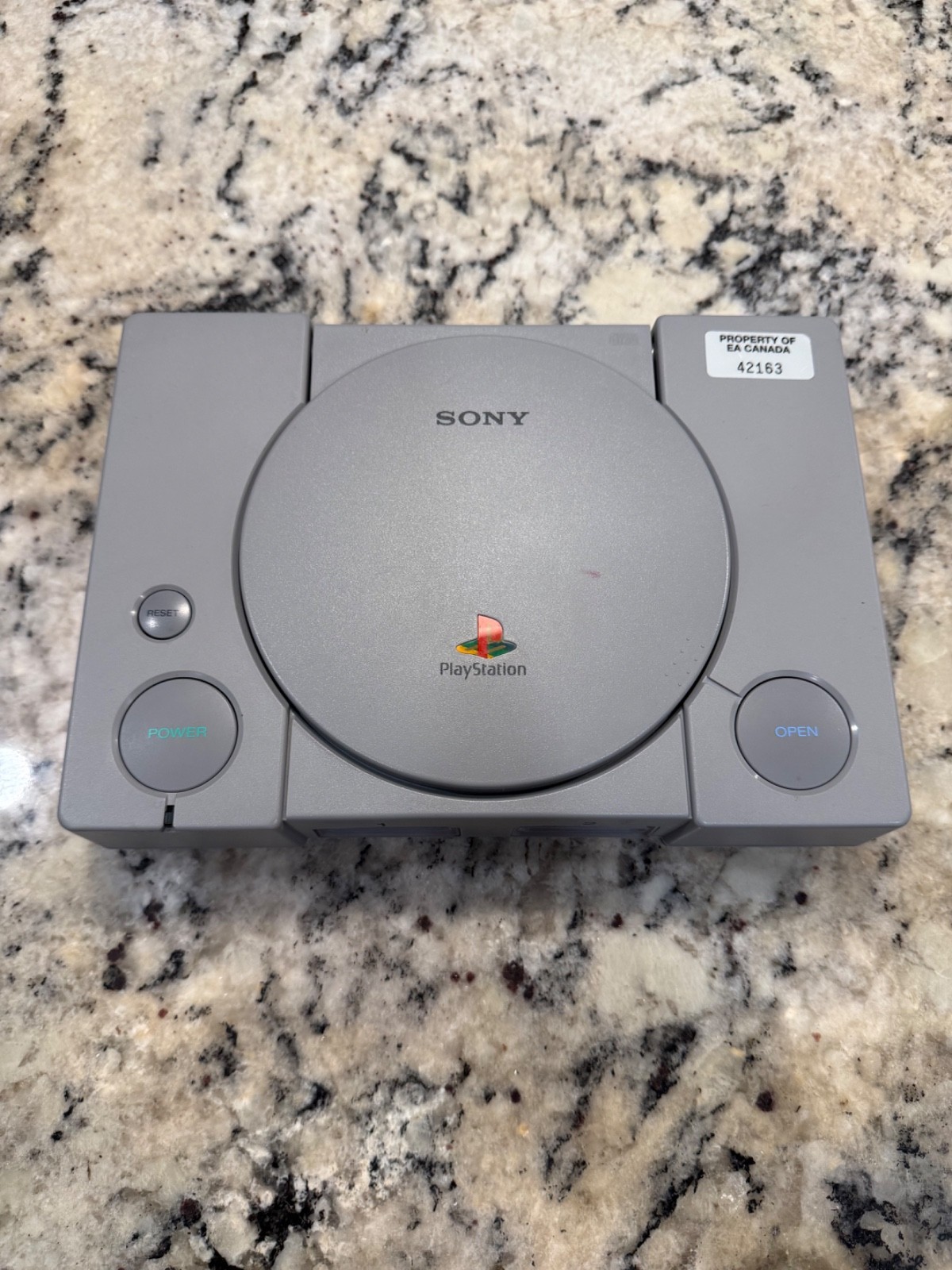 PlayStation PS1 SCPH-1001 «Property of EA Canada» Matching serial. READ!