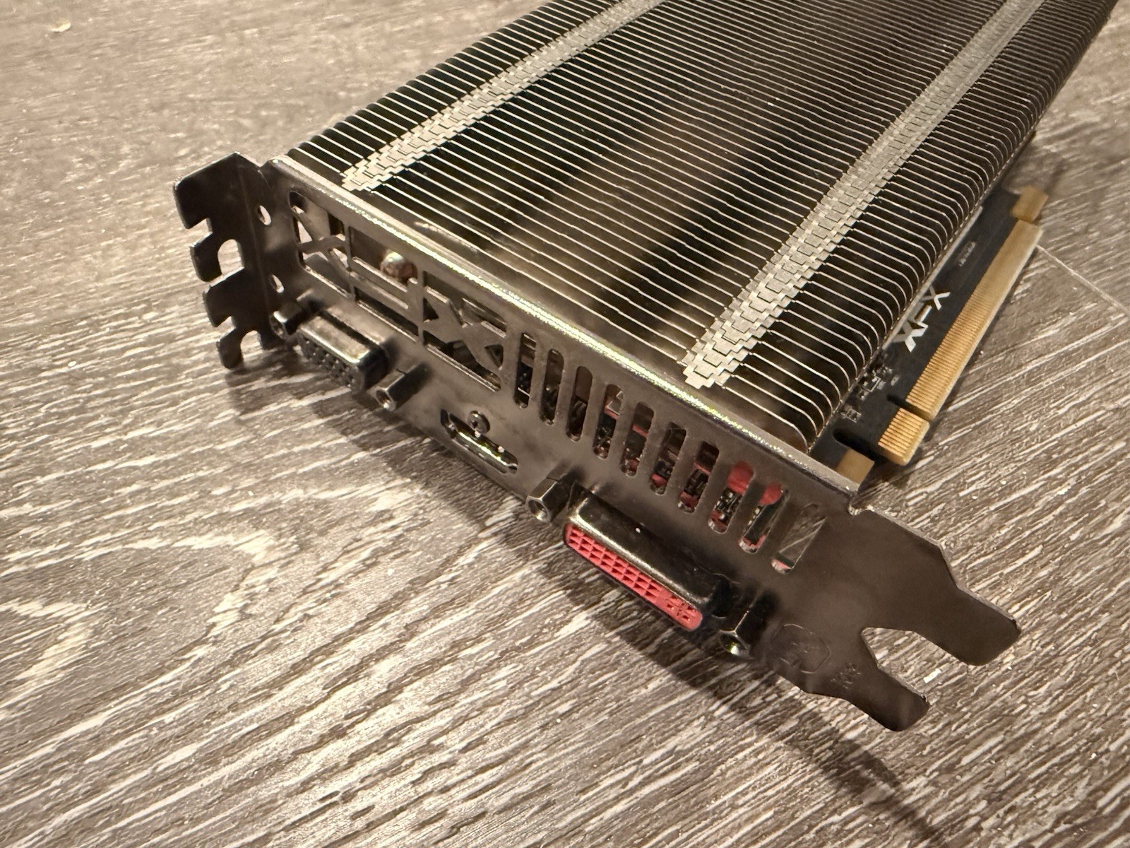 GroovyMAME Graphics Card R250 AMD VGA