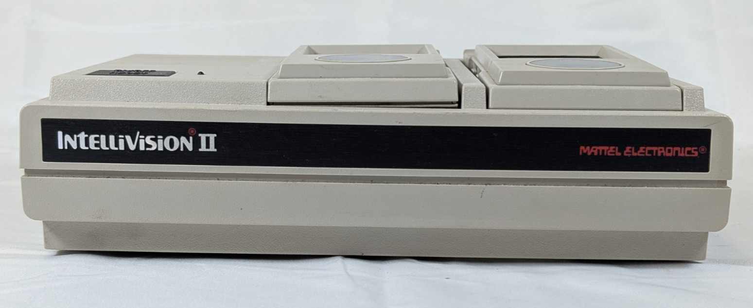 1982 Mattel Intellivision II Console Master Component 5872 – UNTESTED – No AC