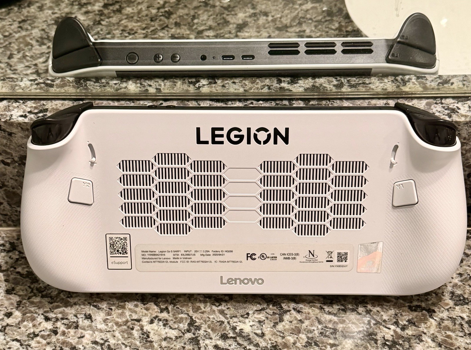 Lenovo Legion Go Handheld Gaming Console White Wi-Fi Capability