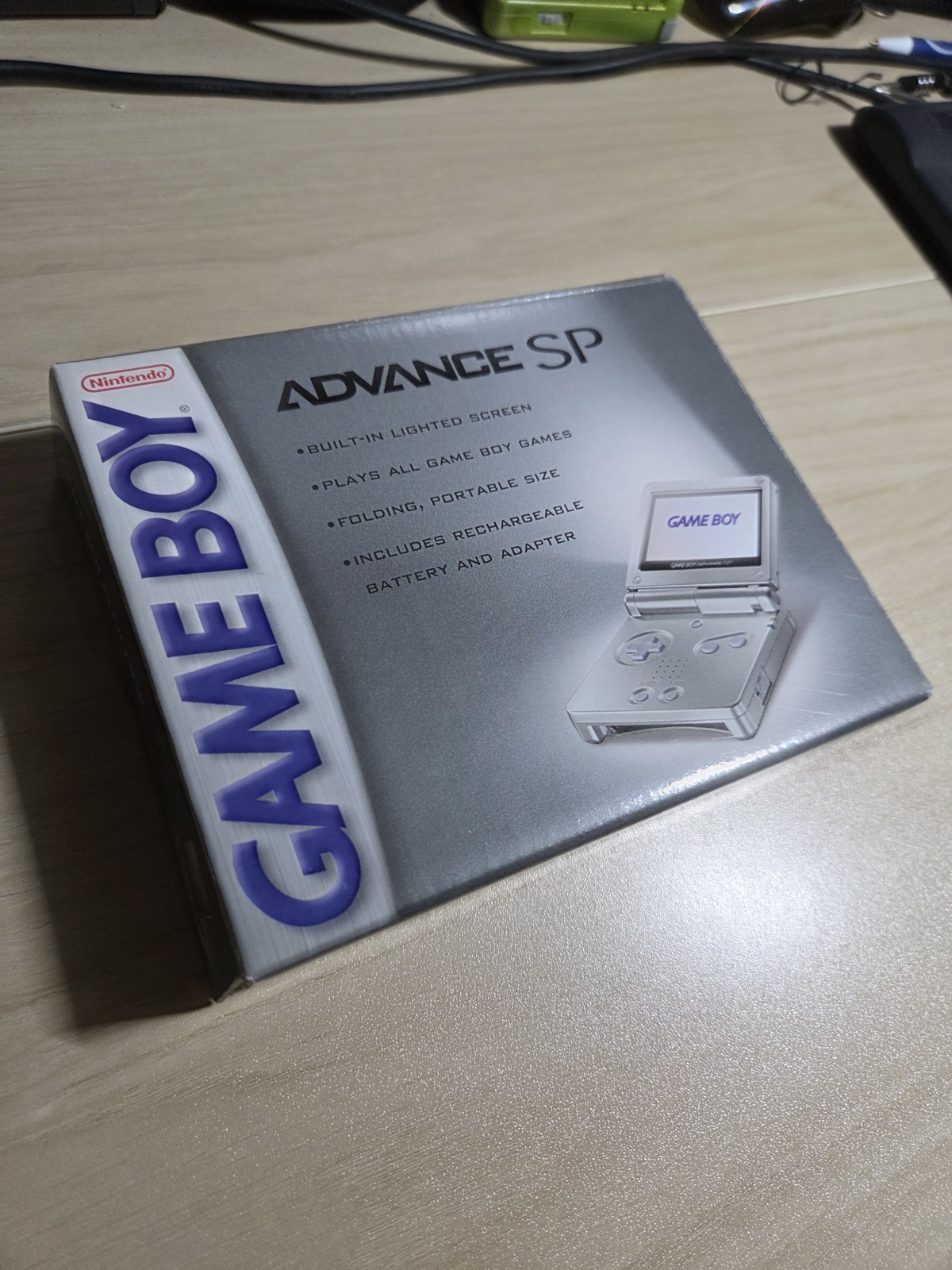 Platinum Nintendo Game Boy Advance SP (AGS-001) CIB with Pokémon Leaf Green