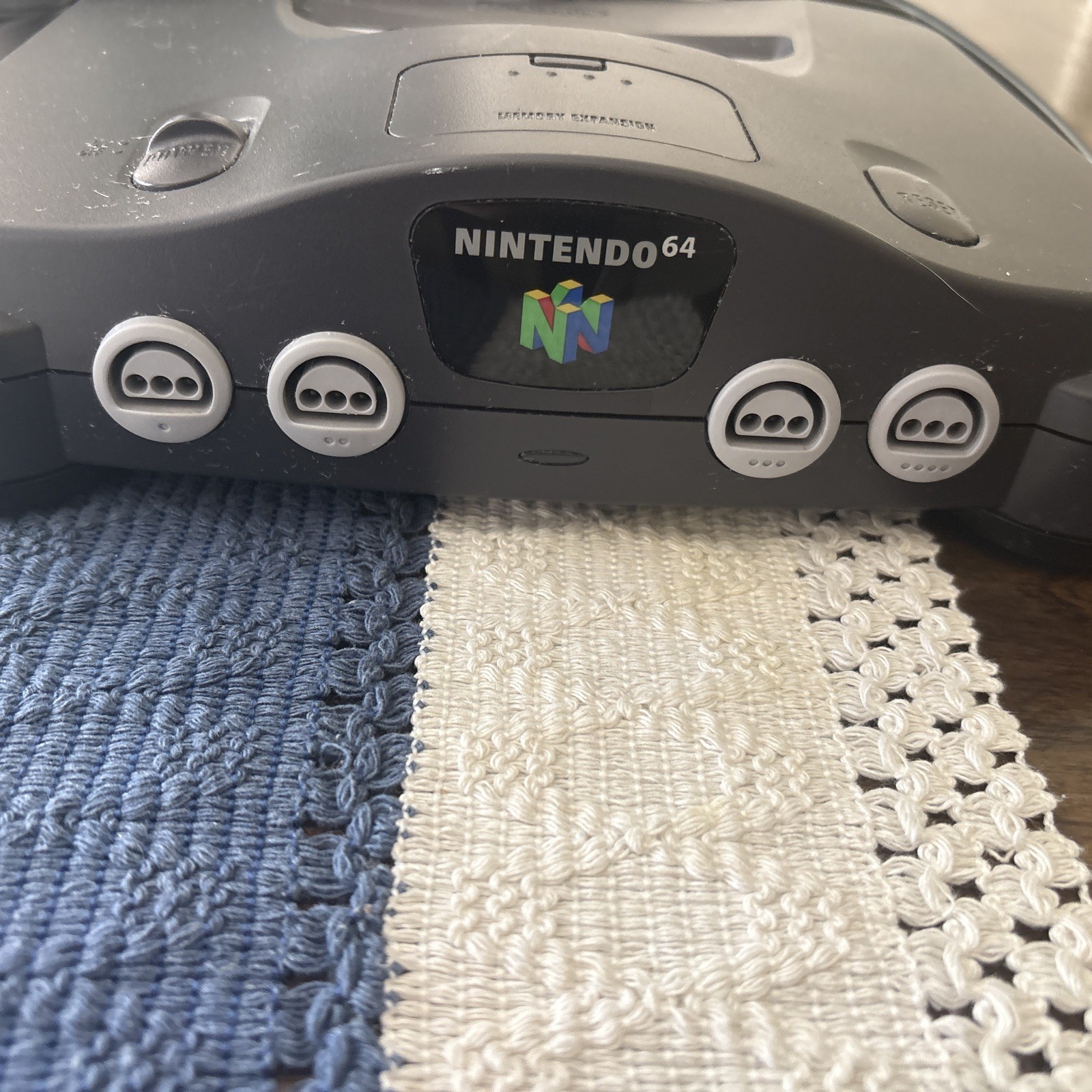 Nintendo 64 N64 Console Bundle w/Jumper Pack, 2 Controllers And cables Tested