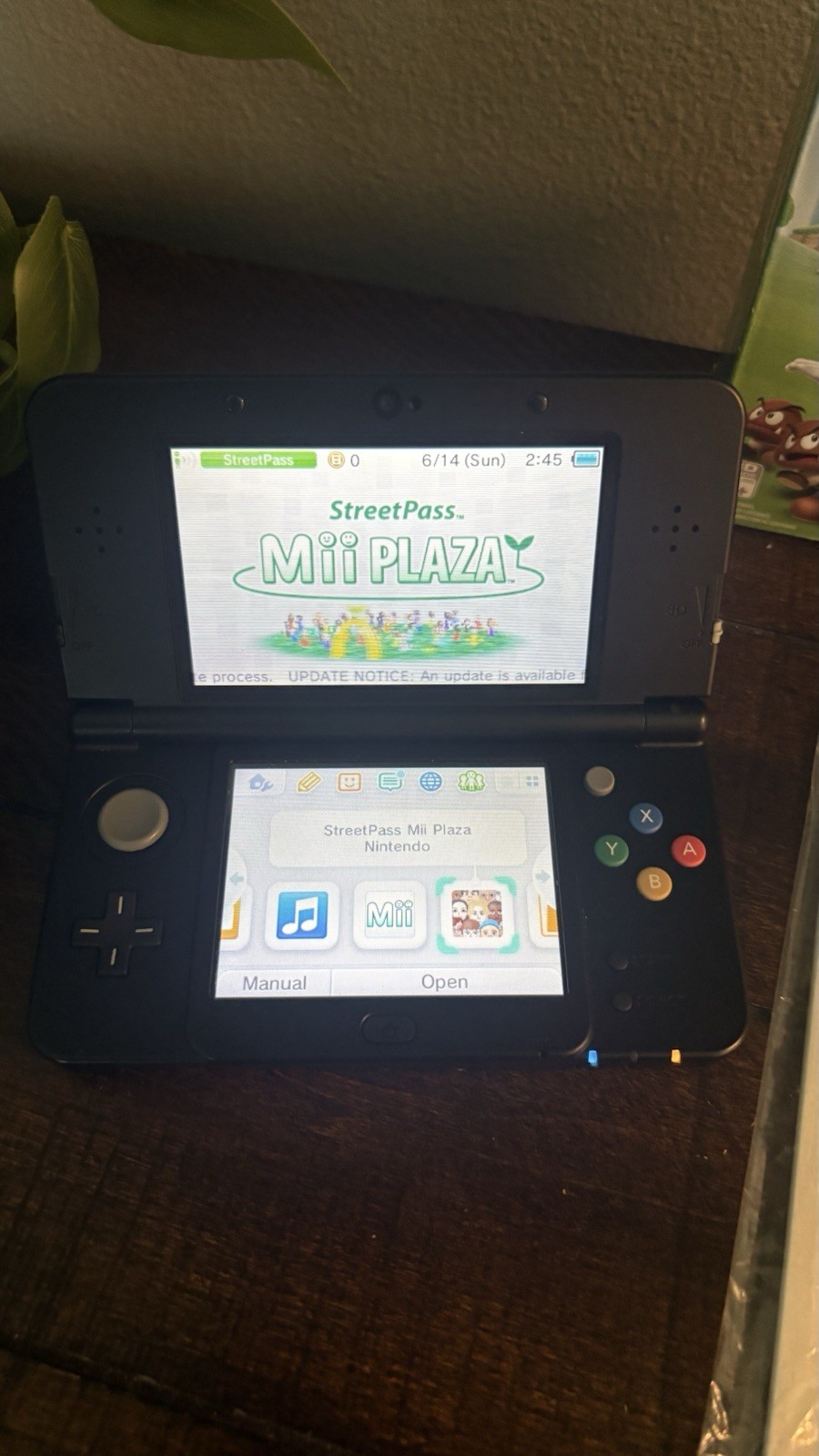 Nintendo 3DS Original Super Mario Edition 4GB Handheld System – Black