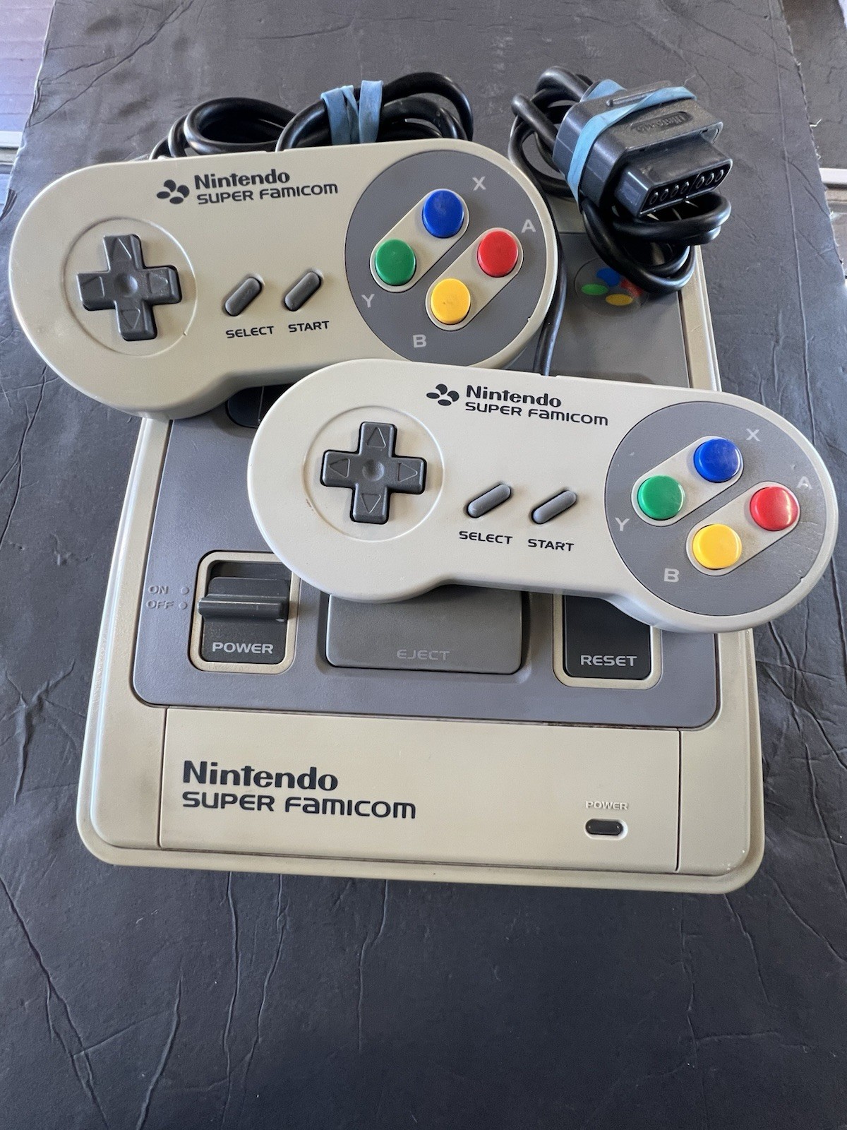 nintendo super famicom console: Mode SHVC-001 Tested And Working