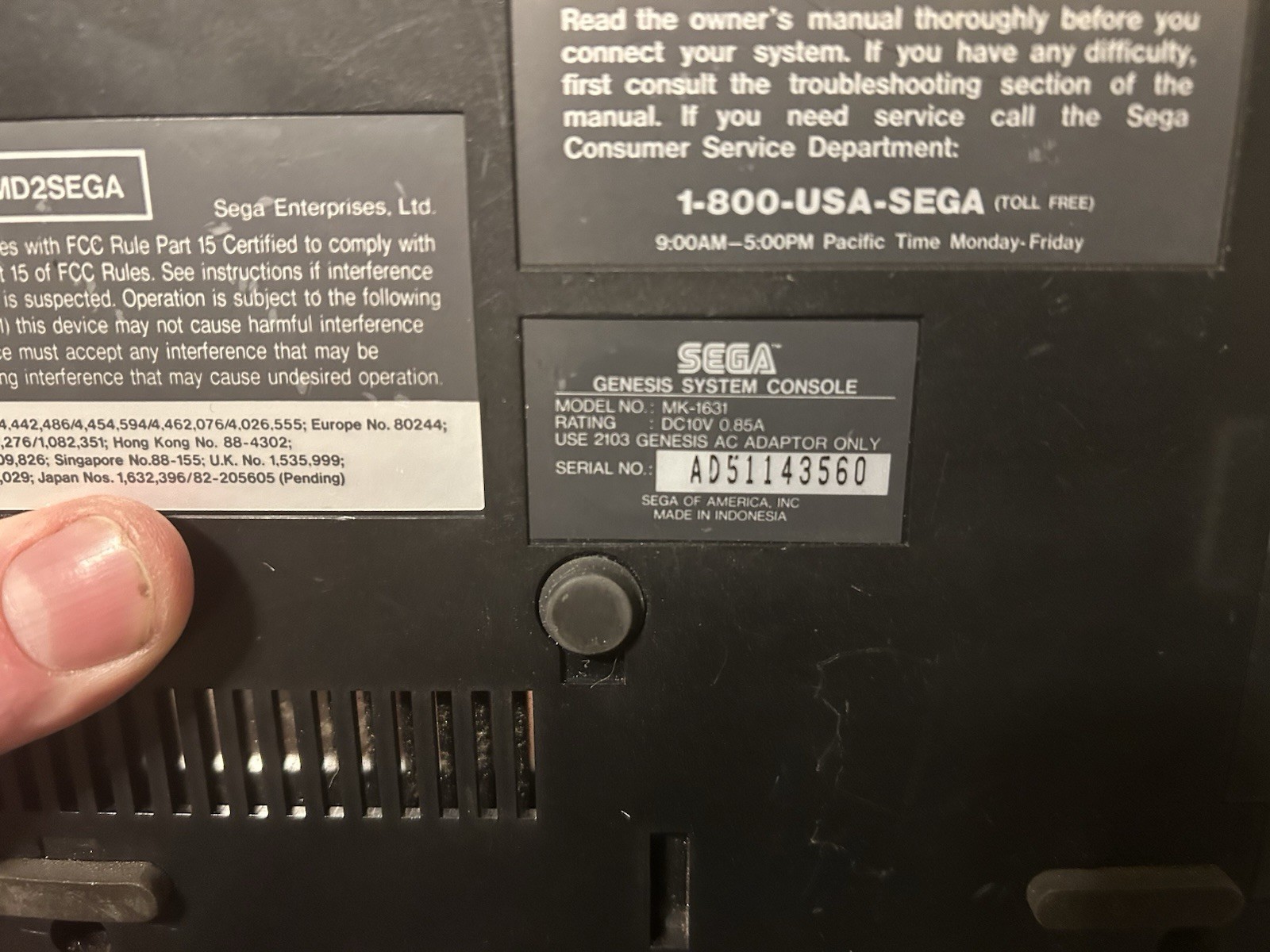 Sega MK-1631 Genesis Ver 2 Console Only (No Power Or Tv Connection Wires)