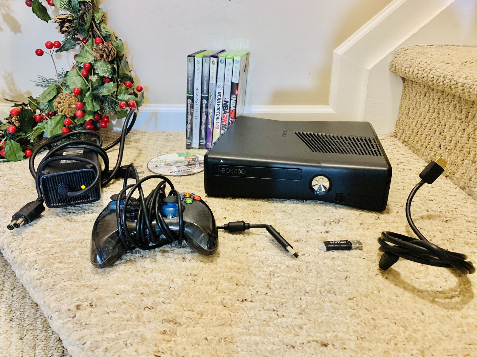 Microsoft Xbox 360 S Slim Console #1439 8MB Black Controller AC Power + 8 Games!