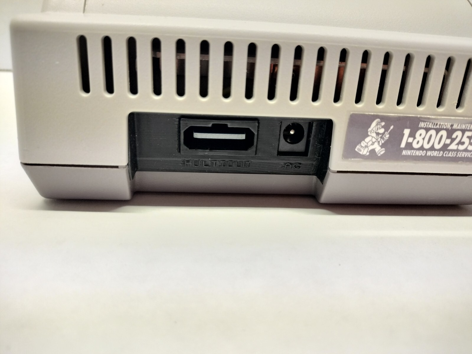 Nintendo NES Toploader. NES-101. Composite Multi-out, All new Caps & LED light!