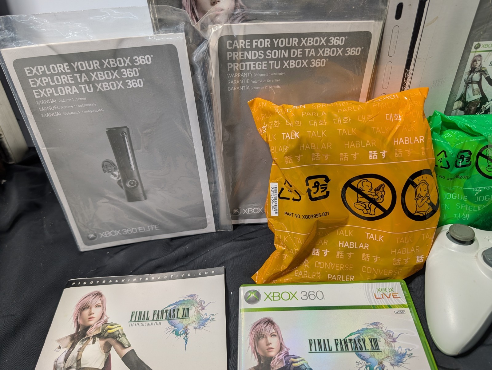 Xbox 360 Special Edition Final Fantasy XIII Console Bundle 250GB Near-Mint Set