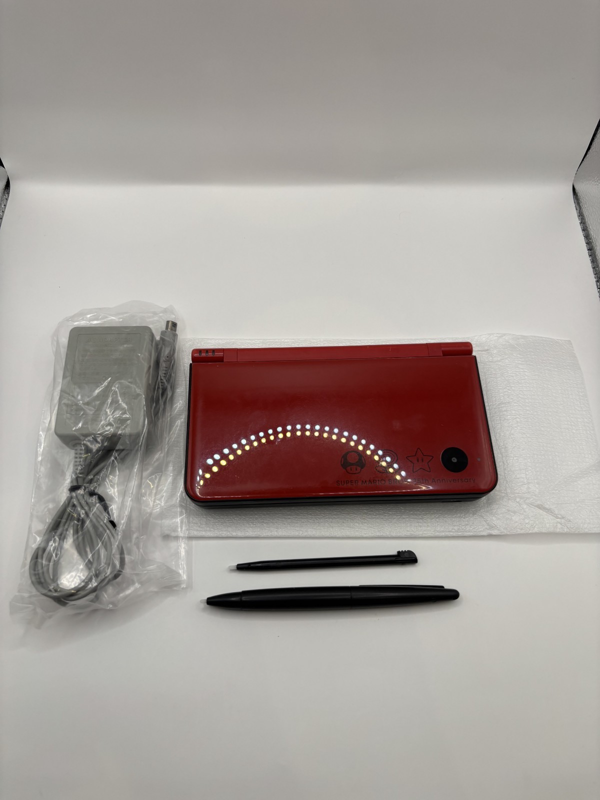 Nintendo DSi LL Super Mario 25th Anniversary Console Boxed Tested Japan