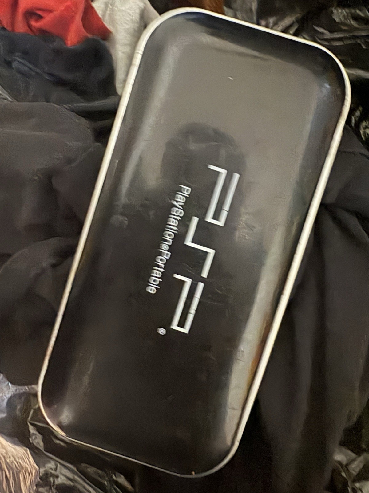 Sony PSP 2001 Slim Launch Edition Handheld System – Silver