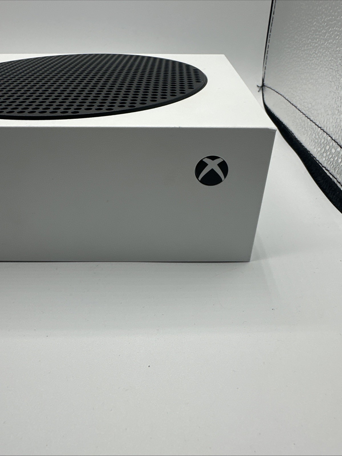 Microsoft Xbox Series S 512GB – White (CONSOLE ONLY) Bad HDMI Port W/ Box – Read