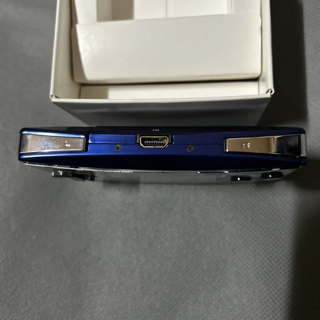 Game Boy Micro FF Yoshitaka Amano Edition + Final Fantasy VI Advance CIB Japan