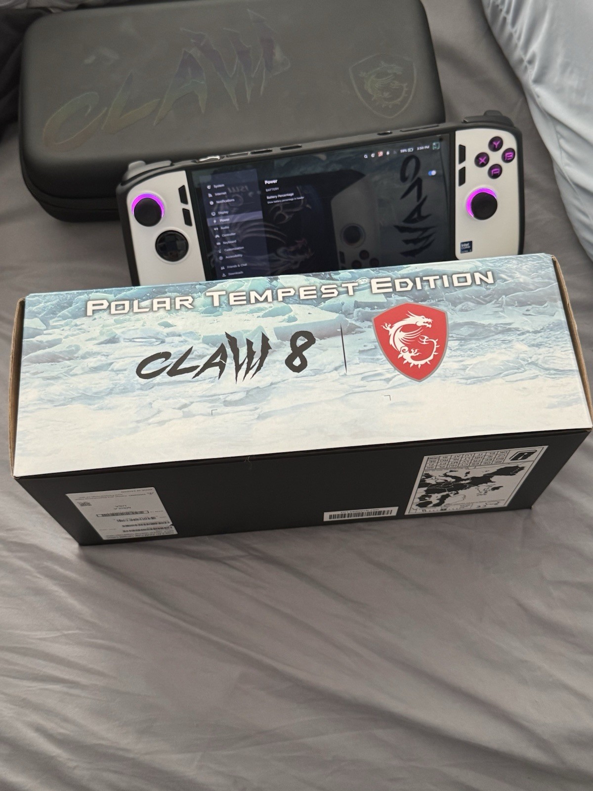 MSI Claw 8 AI+ Polar Tempest Edition 1TB White/Black Windows w/ Case Box