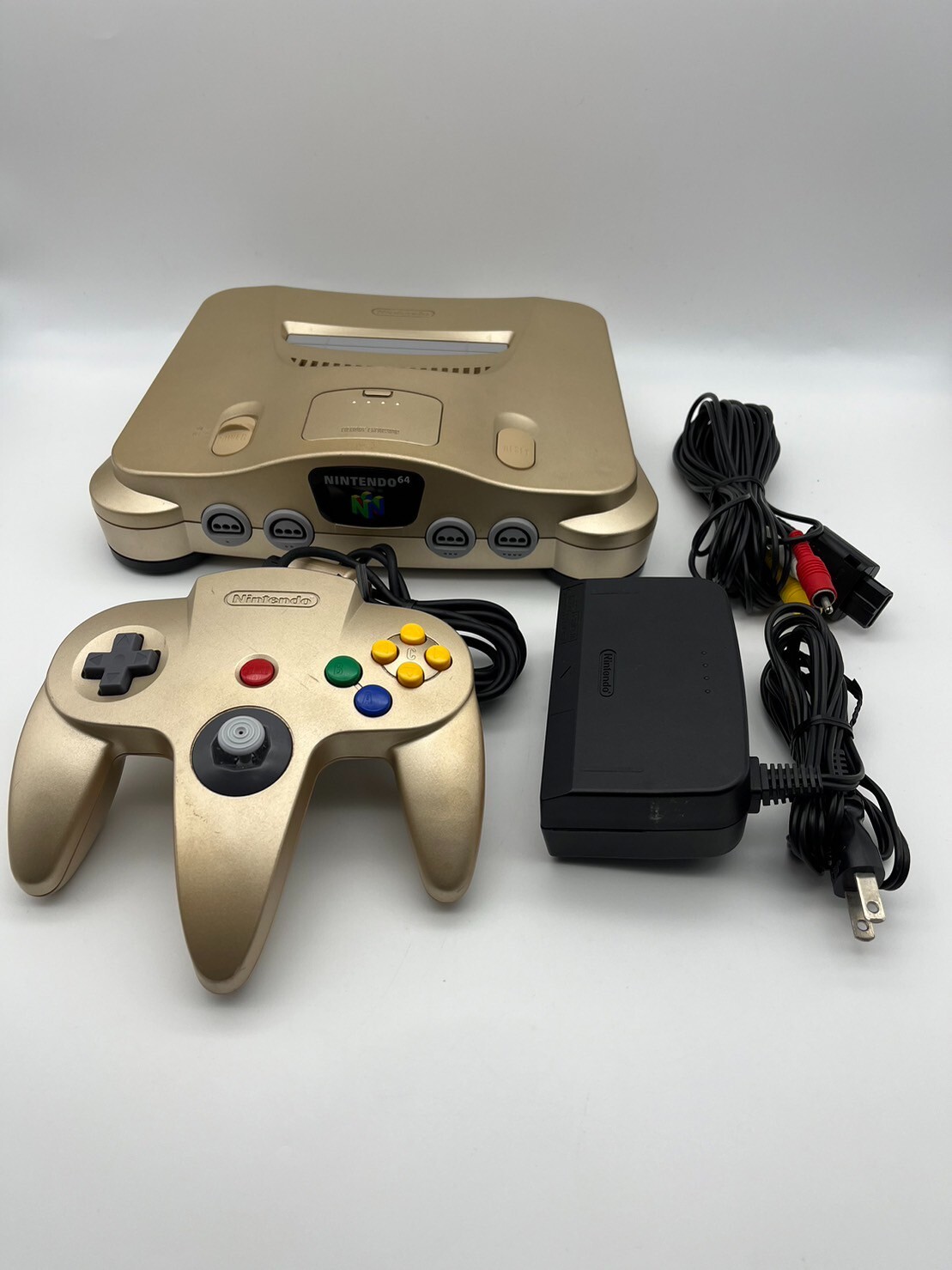 Nintendo 64 Console Limited Edition toys R’ Us Gold N64 Tested Working