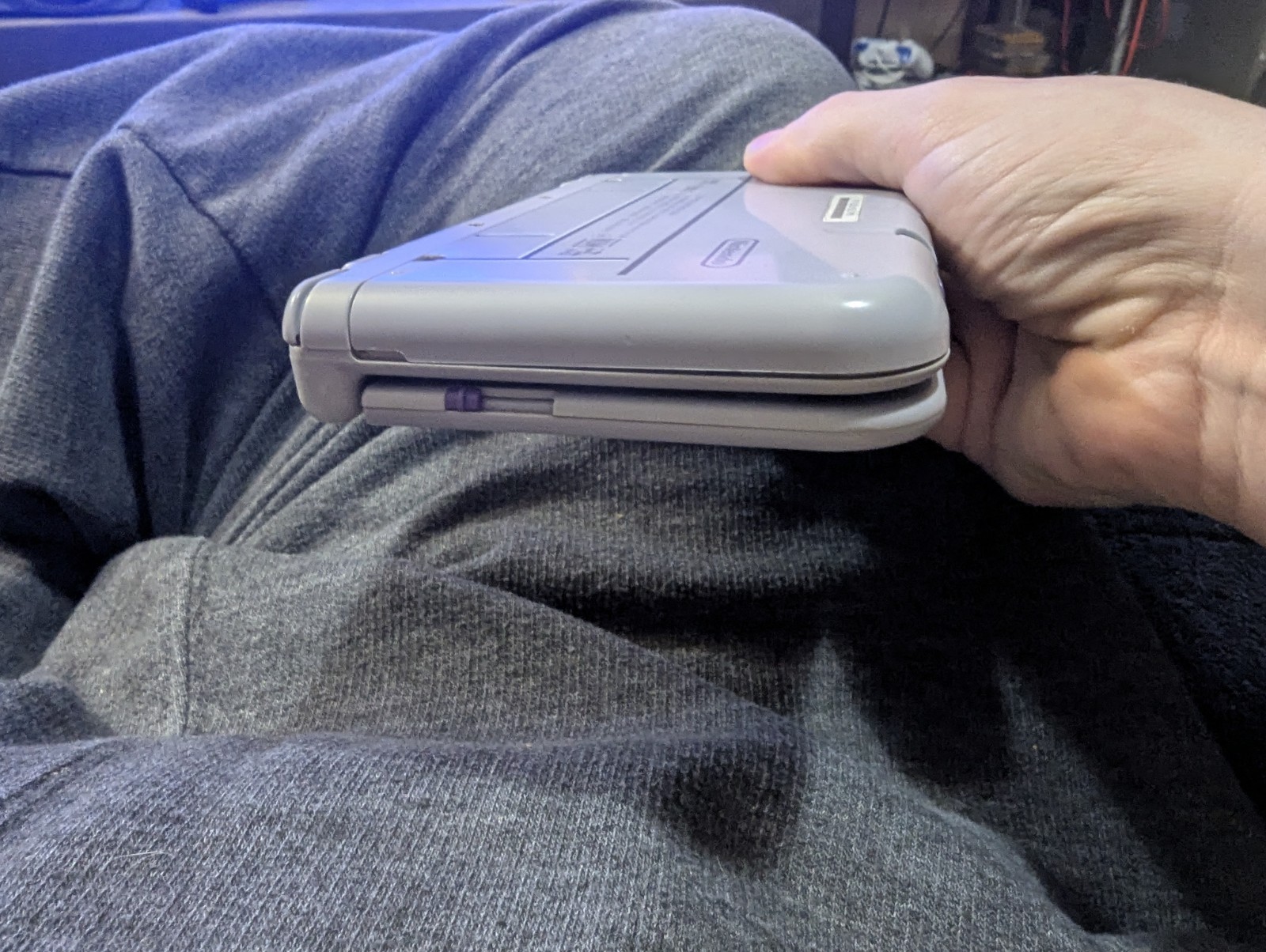 Nintendo New 3DS XL SNES Edition Gray Purple (parts/repairs only)