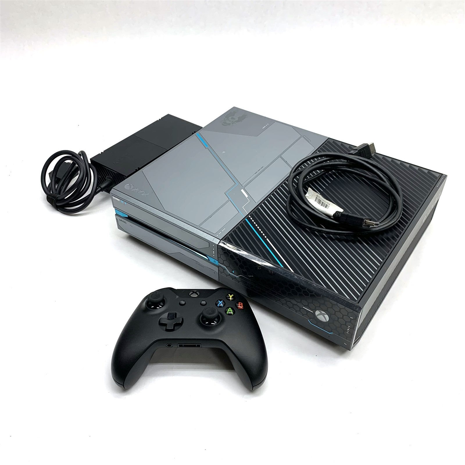 Microsoft Xbox One 1540 500GB Grey Halo 5 Edition Gaming Console w/Controller