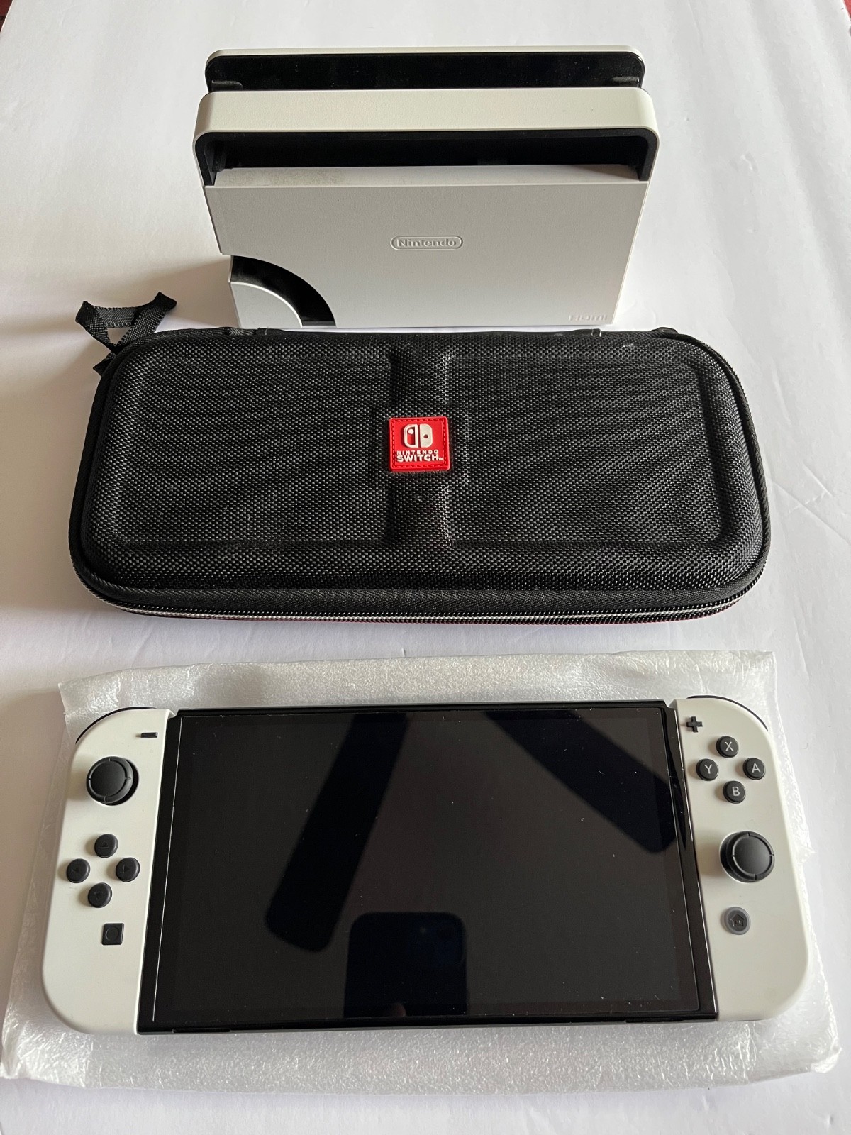 Nintendo Switch OLED White Bundle 128GB Pokémon Arceus & Brilliant Diamond Works