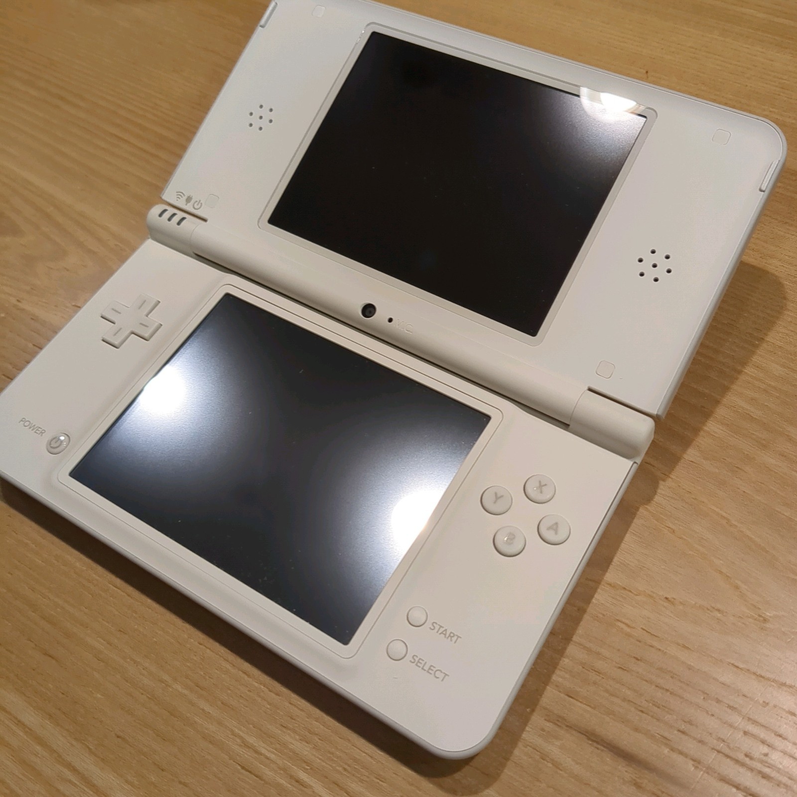 Nintendo DSi LL XL DS Natural White Console Japan Tested NTSC-J