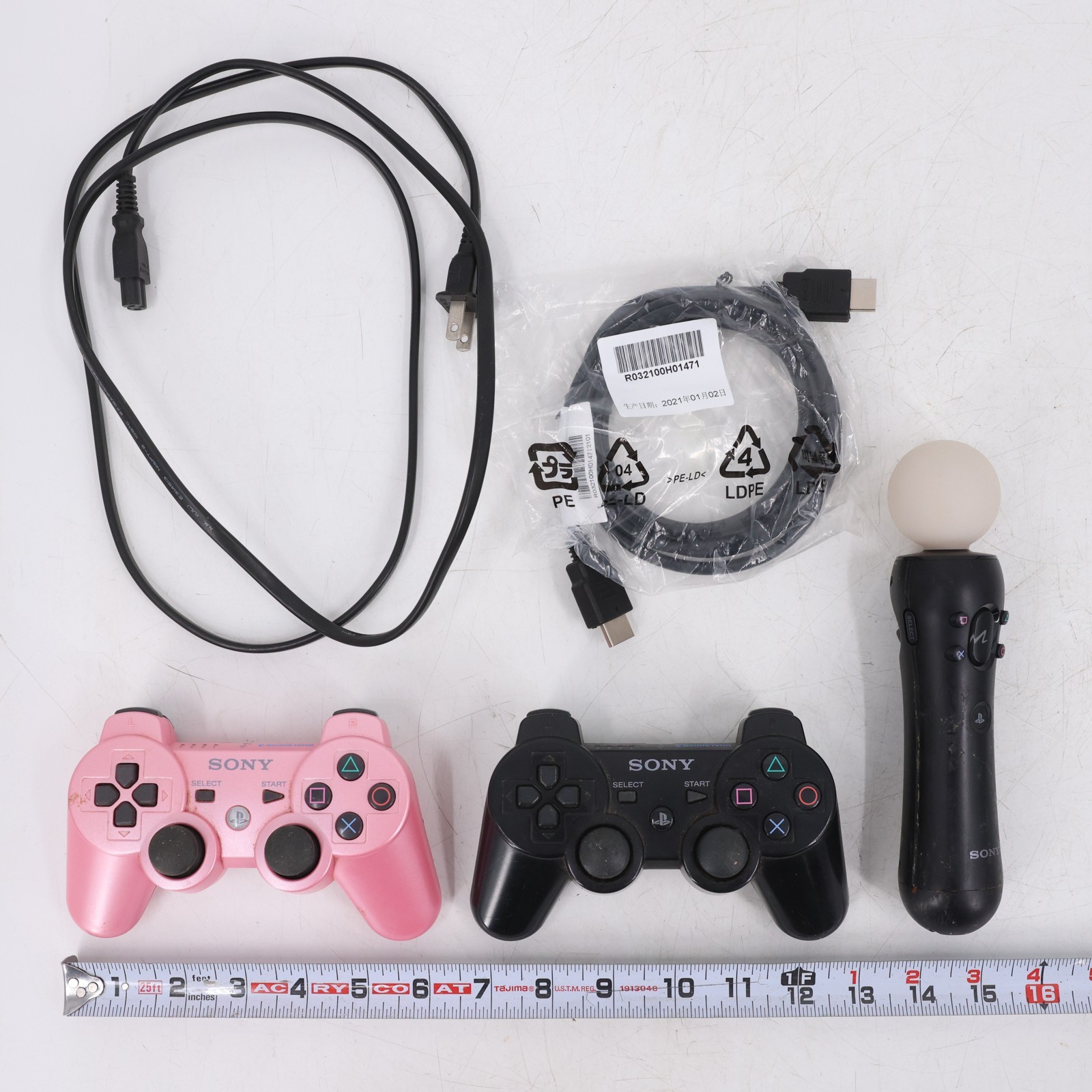 Sony PlayStation 3 PS3 Slim 320GB Console Bundle CECH-2501B 2 Controllers Move