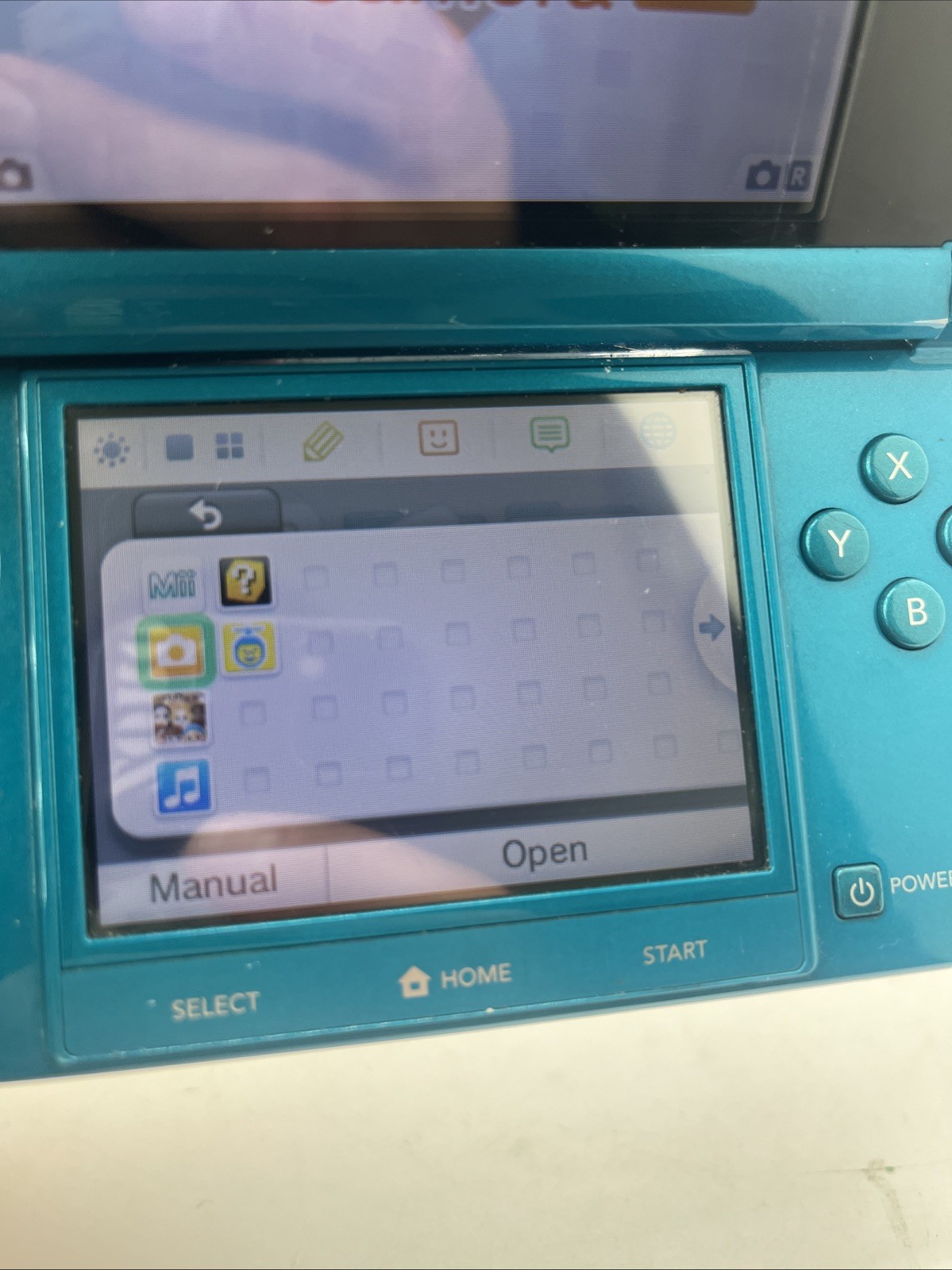 Nintendo 3DS Handheld System – Aqua Blue