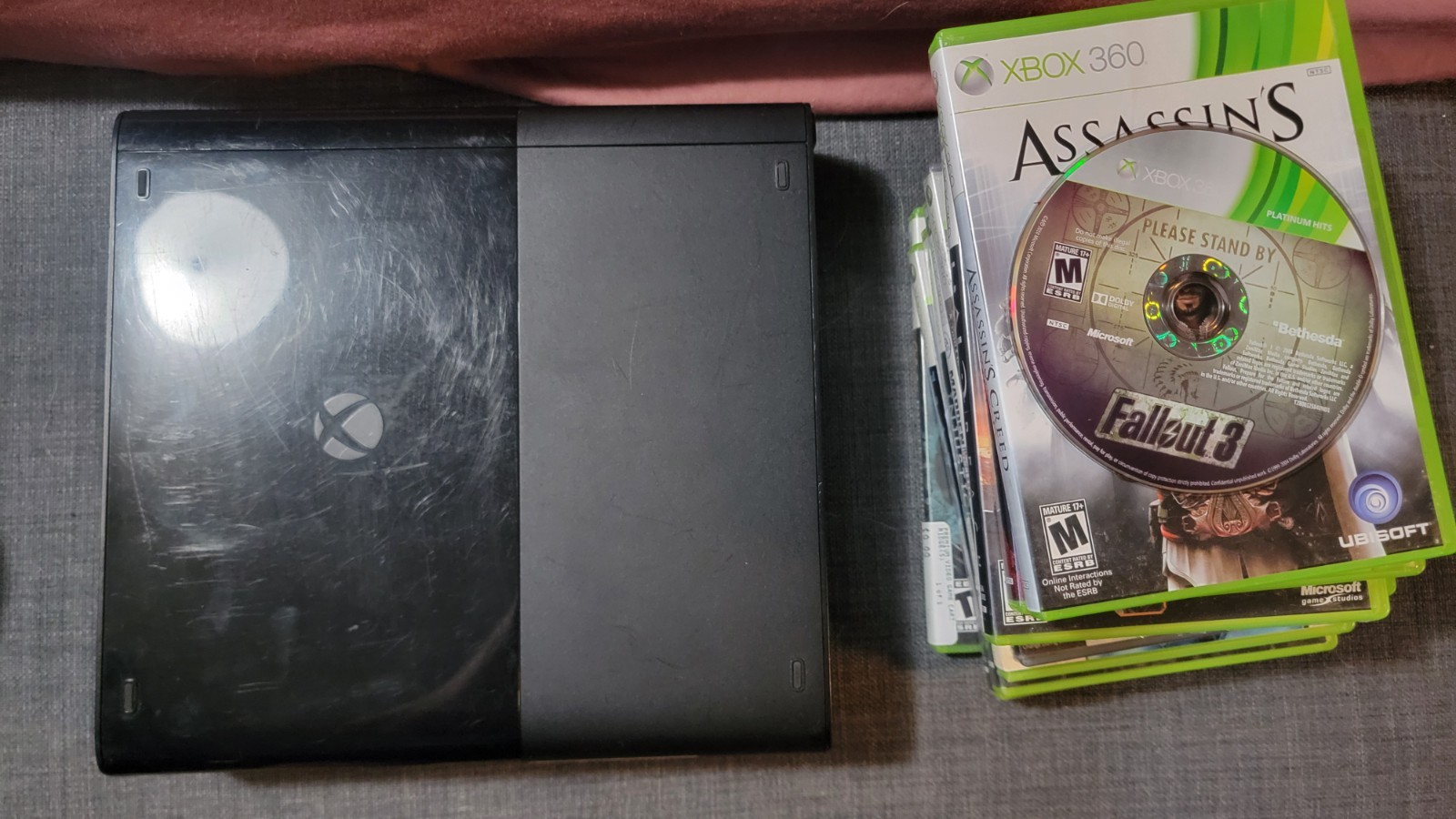 Xbox 360 E 250GB Bundle Console Cables 10 games One Controller Tested