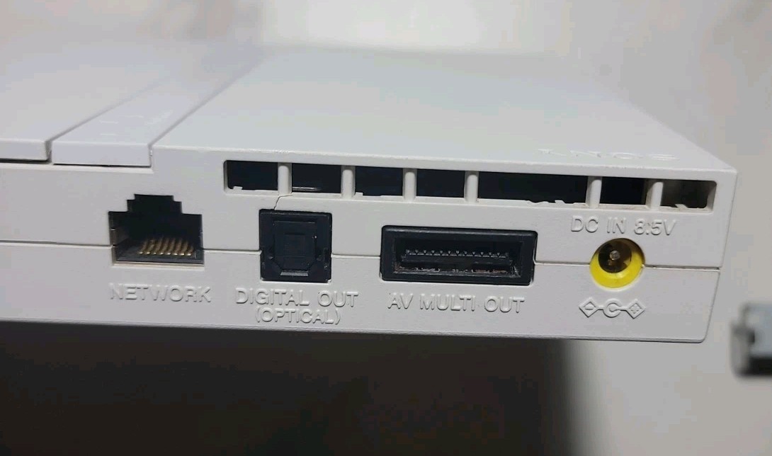 Sony PlayStation 2 Slim White controller Tested