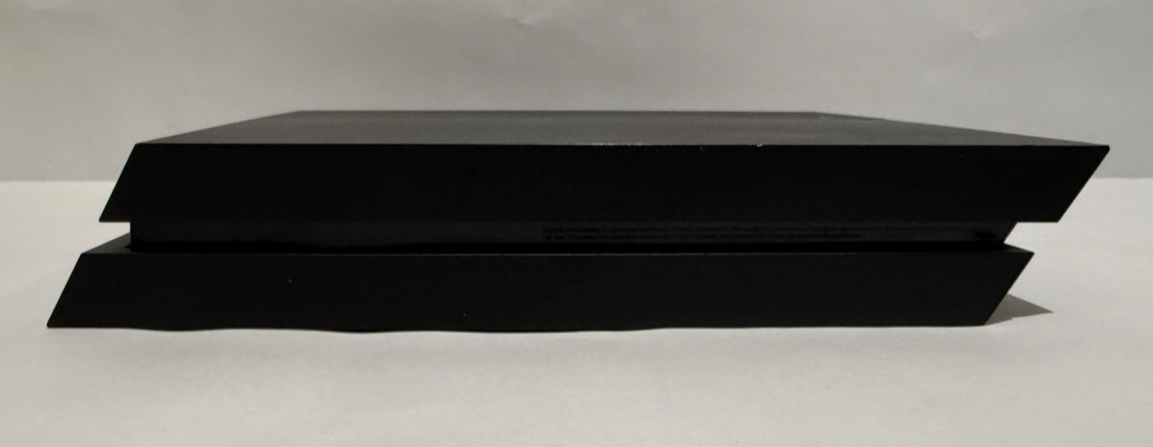 Sony PlayStation 4 PS4 Original Console CUH-1215A Black 500GB w/ Cords + Cont.